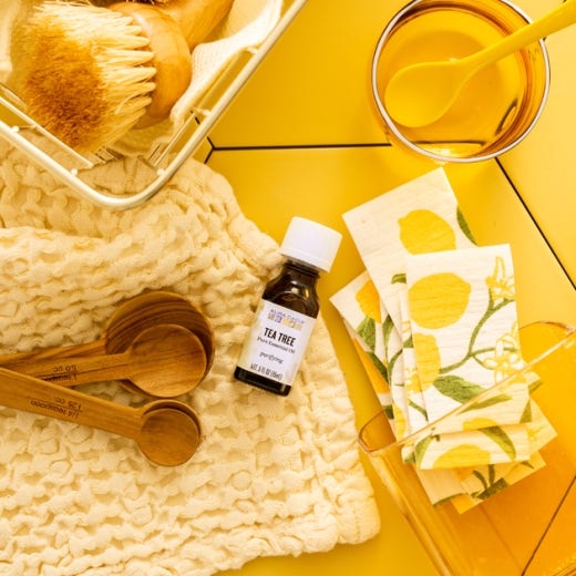 All-Purpose Cleaning Wipes with Tea Tree Essential Oil All-Purpose Cleaning Wipes with Tea Tree Essential Oil